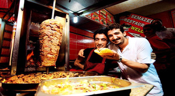 土耳其烤肉是怎么串起来的